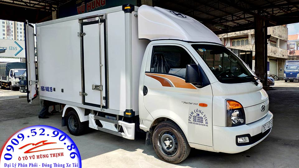 mui lướt gió hyundai h150